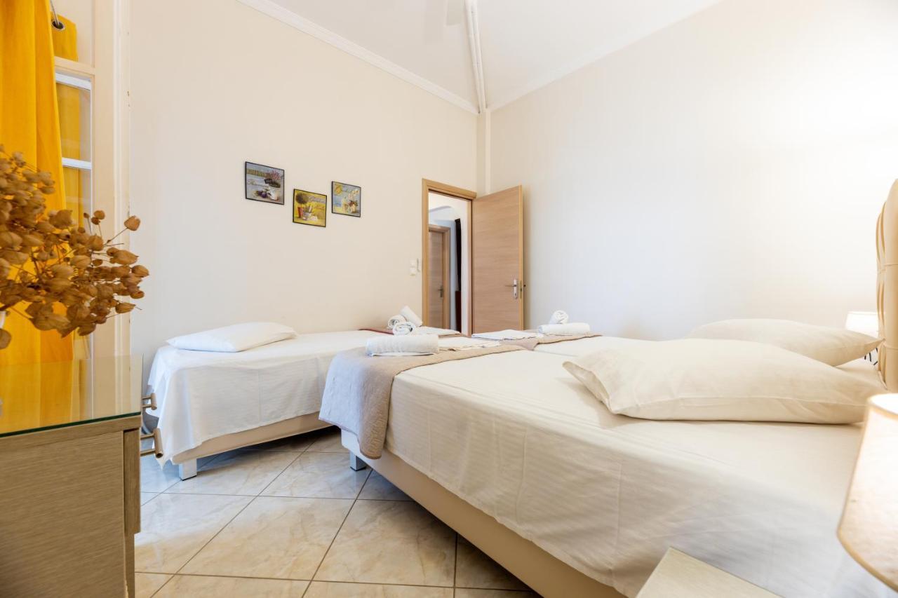 Town House For 6-16 With Ac Villa Páros Buitenkant foto