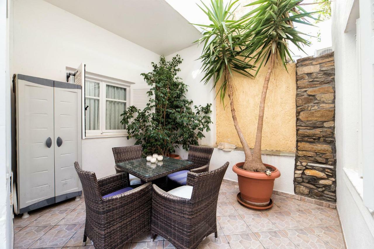 Town House For 6-16 With Ac Villa Páros Buitenkant foto